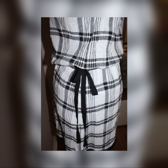 Ladies Tunic Size Large by max studio - Picture 3 of 5